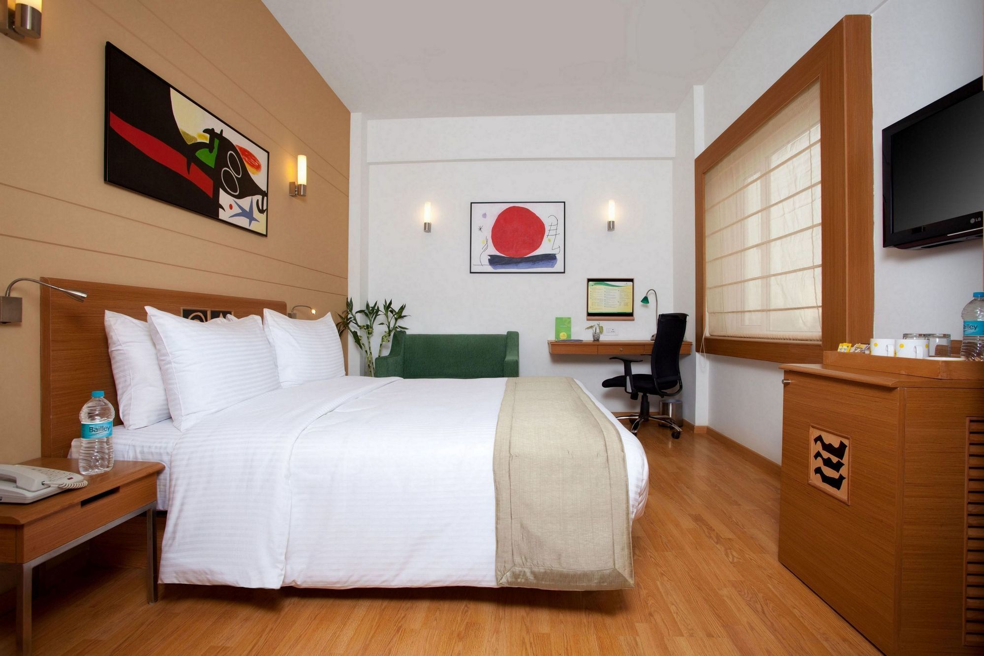 Lemon Tree Hotel Chandigarh Room photo